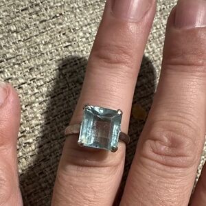 14k White Gold Aquamarine Ring
